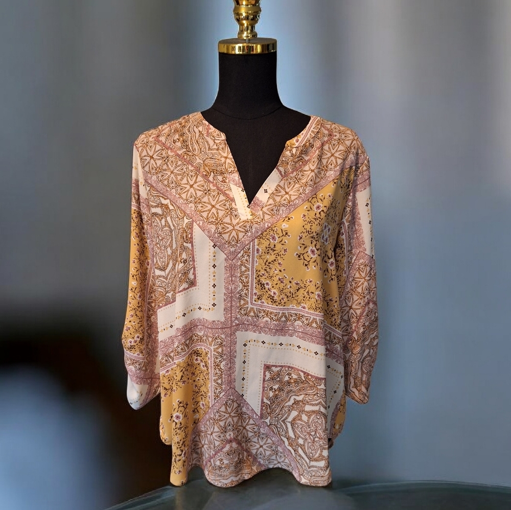 Maurices Women's Blouse - Yellow and Cream Pattern
